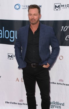 Beverly Hills, CA USA - 17 Mayıs 2023: Eric Martsolf Dans ve Diyaloglar 10. Yıldönümü partisine katıldı