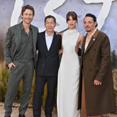 Westwood, CA USA - 11 Temmuz 2024: Glen Powell, Lee Isaac Chung, Daisy Edgar-Jones, Anthony Ramos Twisters filminin galasına katıldı.