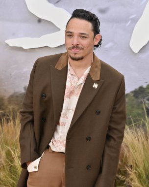 Westwood, CA USA - 11 Temmuz 2024: Anthony Ramos Twisters filminin galasına katıldı.