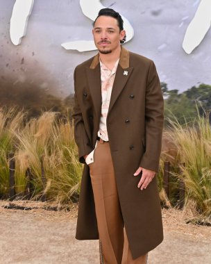 Westwood, CA USA - 11 Temmuz 2024: Anthony Ramos Twisters filminin galasına katıldı.