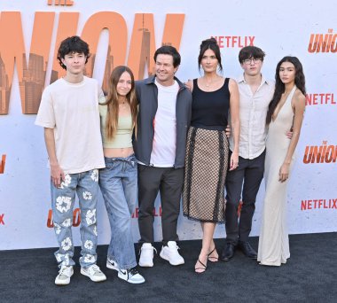 Hollywood, CA USA - 12 Ağustos 2024: Rhea Durham, Mark Wahlberg Netflix 'in The Union galasına katıldı.
