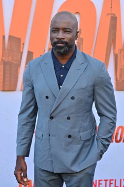 Hollywood, CA USA - 12 Ağustos 2024: Mike Colter Netflix 'in The Union galasına katıldı.