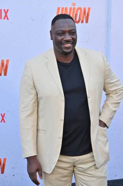 Hollywood, CA USA - 12 Ağustos 2024: Adewale Akinnuoye-Agbaje Netflix 'in The Union galasına katıldı.