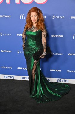 Hollywood, CA USA - 11 Aralık 2024: Lisa Ann Walter 2024-100 Kutlamasına katıldı.