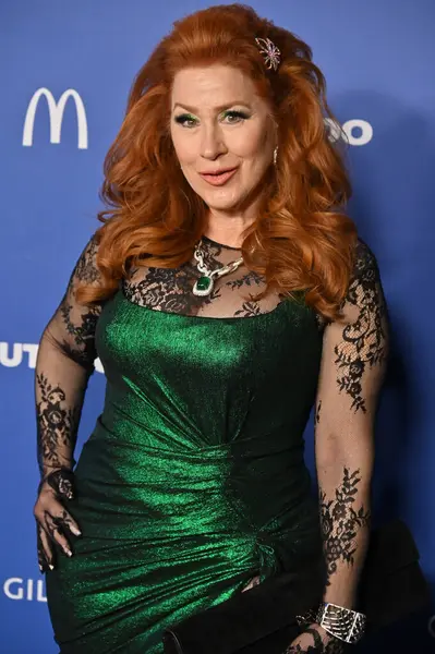 Hollywood, CA USA - 11 Aralık 2024: Lisa Ann Walter 2024-100 Kutlamasına katıldı.