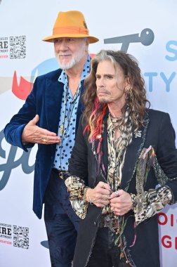 Hollywood CA USA - 2 Şubat 2025: Patrick Lawler, Janie GRAMMY Ödülleri İzleme Partisi için Steven Tyler 'ın 6.