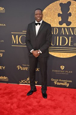 Hollywood, CA USA - 7 Şubat 2025: Demetrius Grosse 32. Yıllık İnanç ve Değerler Ödüllerine Katıldı