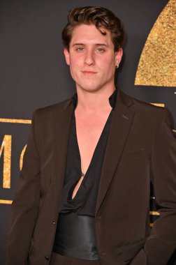 Hollywood, CA USA - 7 Şubat 2025: Jonathan Marc Stein 32. Geleneksel Film Yönetmeni Faith and Values Ödüllerine katıldı