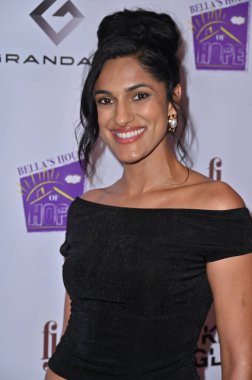 Hollywood, CA USA - 28 Şubat 2025: Preet Kaur Kadın Yönetmenler Bursu Özel gösterimine katıldı