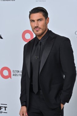 Batı Hollywood, CA USA - 1 Mart 2025: Chris Appleton 33. Geleneksel Elton John AIDS Vakfı Akademi Ödülleri İzleme Partisi 'ne katıldı