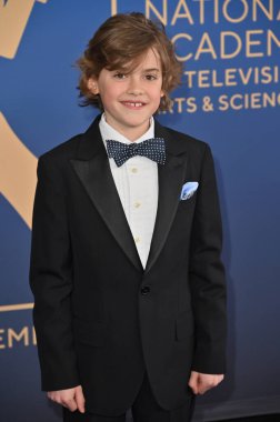 Los Angeles, CA USA - 15 Mart 2025: Kari Wahlgren 3. Yıllık Çocuk ve Aile Emmy Ödülleri 'ne katıldı