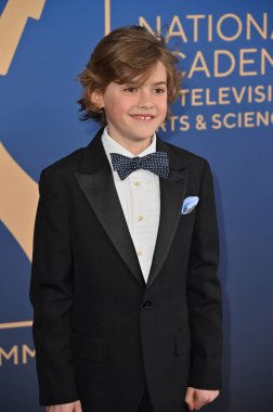 Los Angeles, CA USA - 15 Mart 2025: Kari Wahlgren 3. Yıllık Çocuk ve Aile Emmy Ödülleri 'ne katıldı