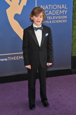 Los Angeles, CA USA - 15 Mart 2025: Kari Wahlgren 3. Yıllık Çocuk ve Aile Emmy Ödülleri 'ne katıldı