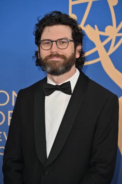 Los Angeles, CA USA - 15 Mart 2025: Morgan Evans 3. Yıllık Çocuk ve Aile Emmy Ödülleri 'ne katıldı