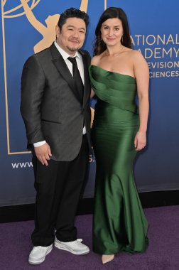 Los Angeles, CA USA - 15 Mart 2025: Eric Bauza, Bryn McAuley 3. Yıllık Çocuk ve Aile Emmy Ödülleri 'ne katıldı