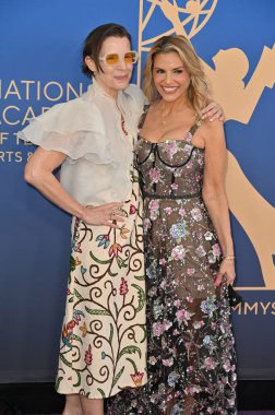 Los Angeles, CA USA - 15 Mart 2025: Traci Paige Johnson, Angela Santomero 3. Yıllık Çocuk ve Aile Emmy Ödülleri 'ne katıldı