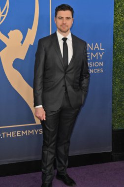 Los Angeles, CA USA - 15 Mart 2025: Donovan Patton 3. Geleneksel Çocuk ve Aile Emmy Ödülleri 'ne katıldı