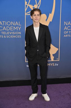 Los Angeles, CA USA - 15 Mart 2025: Jacob Tremblay 3. Geleneksel Çocuk ve Aile Emmy Ödülleri 'ne katıldı