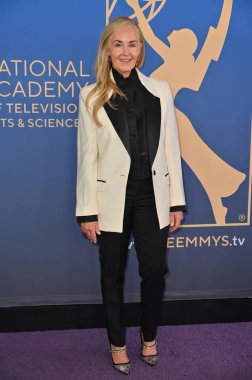 Los Angeles, CA USA - 15 Mart 2025: Ozlem Akturk, Rob Shaw, Jason Wyatt, Stephanie Sperber, Matt Hutchinson, Rachel Larsen, Michael Kaufman, Sara Crowley, Leah Gotcsik, Samia Kanaan, Odessa Azion 3.