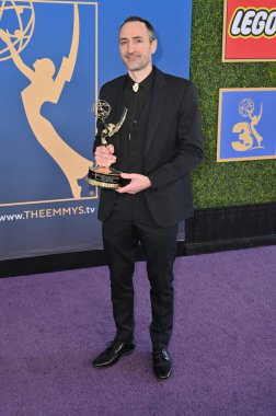 Los Angeles, CA USA - 15 Mart 2025: Philip Vose 3. Geleneksel Çocuk ve Aile Emmy Ödüllerine katıldı