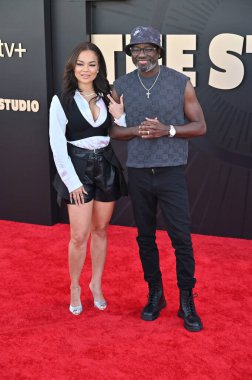 Hollywood, CA USA - 24 Mart 2025: Dannella Lane, Lil Rel Howery Apple TV 'ye katıldı The Studio World Premiere Screening