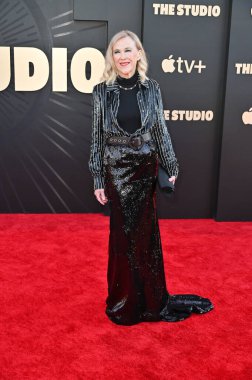 Hollywood, CA USA - 24 Mart 2025: Catherine O 'Hara Apple TV' ye katıldı The Studio World Premiere Screening