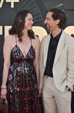 Hollywood, CA USA - 24 Mart 2025: NAME Apple TV 'ye katılıyor The Studio World Premiere Screening