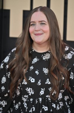 Hollywood, CA USA - 24 Mart 2025: Aidy Bryant Apple TV 'ye katıldı The Studio World Premiere Screening