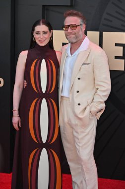 Hollywood, CA USA - 24 Mart 2025: Lauren Miller, Seth Rogen Apple TV 'ye katıldı The Studio World Premiere Screening