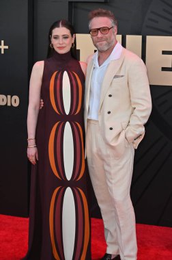 Hollywood, CA USA - 24 Mart 2025: Lauren Miller, Seth Rogen Apple TV 'ye katıldı The Studio World Premiere Screening