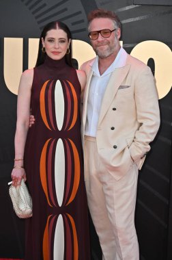 Hollywood, CA USA - 24 Mart 2025: Lauren Miller, Seth Rogen Apple TV 'ye katıldı The Studio World Premiere Screening