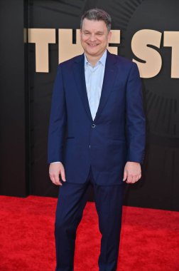 Hollywood, CA USA - 24 Mart 2025: Alex Gregory Apple TV 'ye katılıyor The Studio World Premiere Screening