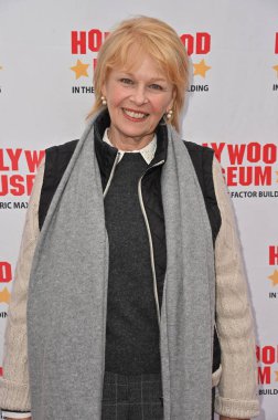 Hollywood, CA USA - 27 Mart 2025: Ilene Graff Hollywood Müzeleri ICONIC RIDES Sergisi 'ne katıldı