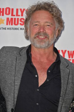 Hollywood, CA USA - 27 Mart 2025: John Schneider, Hollywood Müzeleri ICONIC RIDES Sergisi 'ne katıldı