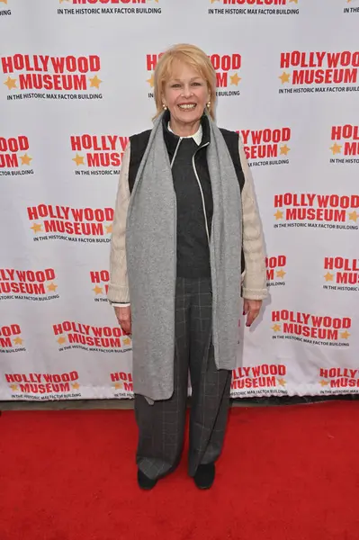 Hollywood, CA USA - 27 Mart 2025: Ilene Graff Hollywood Müzeleri ICONIC RIDES Sergisi 'ne katıldı