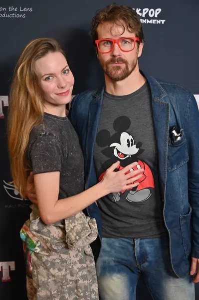 Hollywood, CA USA - 26 Mart 2025: Chloe Lanier, Josh Kelly Screamboat filminin galasına katıldı