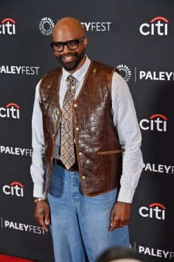 Hollywood, CA USA - 28 Mart 2025: Carl Clemons-Hopkins PaleyFest LA Hacks 'a katıldı.