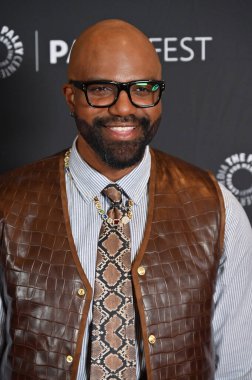 Hollywood, CA USA - 28 Mart 2025: Carl Clemons-Hopkins PaleyFest LA Hacks 'a katıldı.