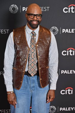 Hollywood, CA USA - 28 Mart 2025: Carl Clemons-Hopkins PaleyFest LA Hacks 'a katıldı.