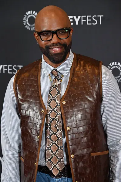 Hollywood, CA USA - 28 Mart 2025: Carl Clemons-Hopkins PaleyFest LA Hacks 'a katıldı.