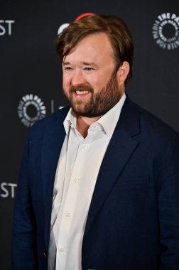 Hollywood, CA / USA - 29 Mart 2025: Haley Joel Osment PaleyFest LA Poker Face 'e katıldı.