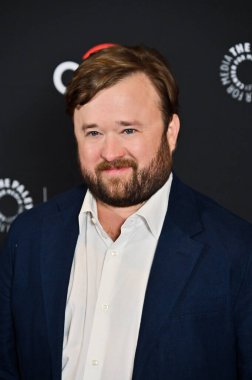 Hollywood, CA / USA - 29 Mart 2025: Haley Joel Osment PaleyFest LA Poker Face 'e katıldı.