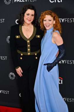 Hollywood, CA / USA - 29 Mart 2025: Melanie Lynskey, Natasha Lyonne PaleyFest LA Poker Face 'e katıldı.