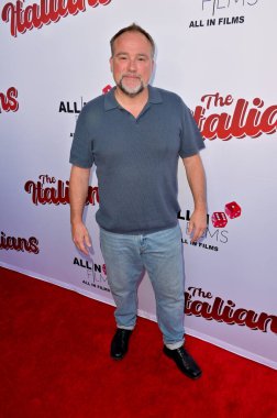 Hollywood, CA USA - 10 Nisan 2025: David DeLuise, The Italians filminin galasına katıldı
