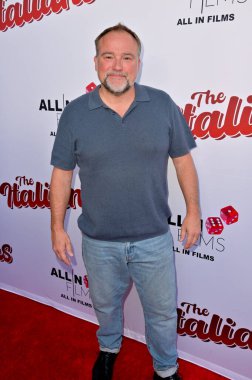 Hollywood, CA USA - 10 Nisan 2025: David DeLuise, The Italians filminin galasına katıldı