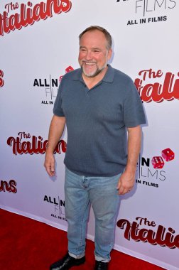 Hollywood, CA USA - 10 Nisan 2025: David DeLuise, The Italians filminin galasına katıldı