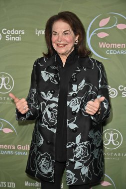 Beverly Hills, CA USA - 1 Mayıs 2025: Sherry Lansing Kadınlar Birliği Cedars Sinai Bahar Yemeğine katıldı