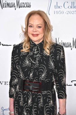 Beverly Hills, CA USA - 8 Mayıs 2025: Candy Spelling Meslektaşları Yıllık Bahar Yemeğine ve Oscar de la Renta Moda Gösterisine Katılıyor