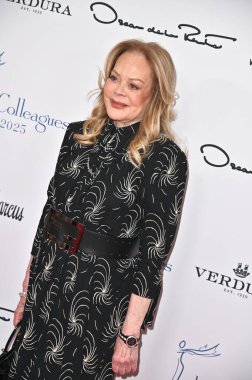 Beverly Hills, CA USA - 8 Mayıs 2025: Candy Spelling Meslektaşları Yıllık Bahar Yemeğine ve Oscar de la Renta Moda Gösterisine Katılıyor