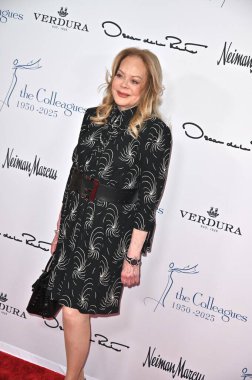 Beverly Hills, CA USA - 8 Mayıs 2025: Candy Spelling Meslektaşları Yıllık Bahar Yemeğine ve Oscar de la Renta Moda Gösterisine Katılıyor